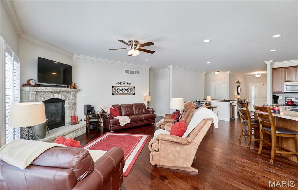 Villas At Ridgepointe #4 - Residential