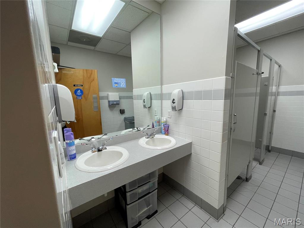 Regency Plaza #2 - Commercial Sale