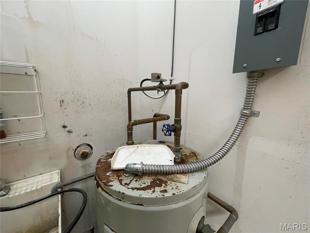 Regency Plaza #2 - Commercial Sale