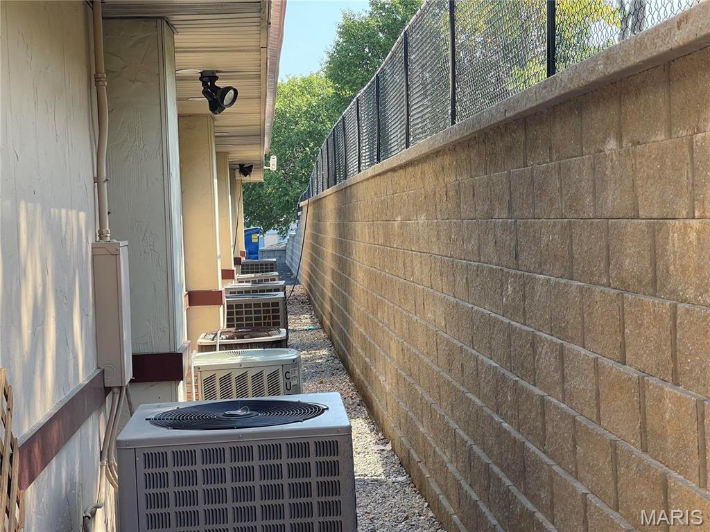 Regency Plaza #2 - Commercial Sale