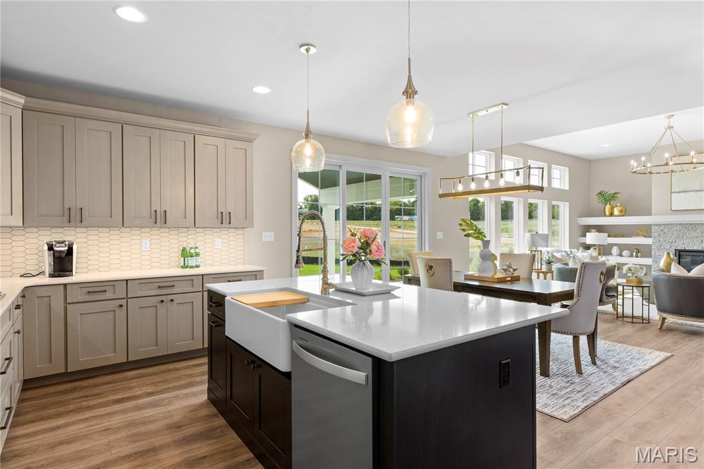 Sulphur Spring - Residential