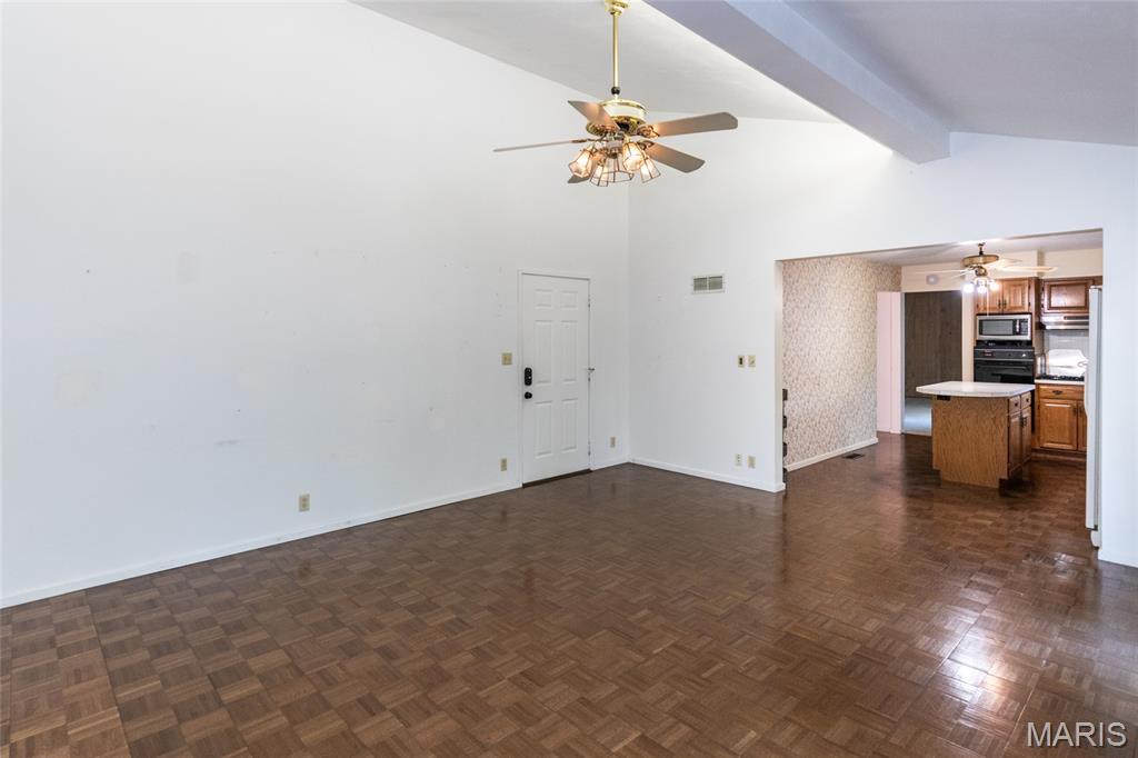 St Louis, Missouri 63141, United States, 3 Bedrooms Bedrooms, ,2 BathroomsBathrooms,Residential,Pending,208790