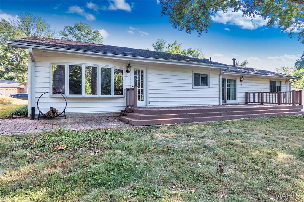 St Louis, Missouri 63141, United States, 3 Bedrooms Bedrooms, ,2 BathroomsBathrooms,Residential,Pending,208790