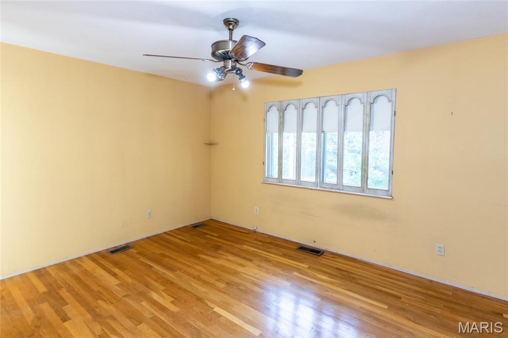 St Louis, Missouri 63141, United States, 3 Bedrooms Bedrooms, ,2 BathroomsBathrooms,Residential,Pending,208790