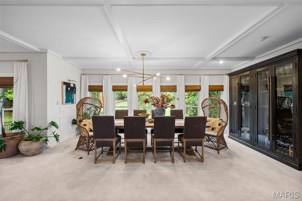 Town & Country Manor - Residential