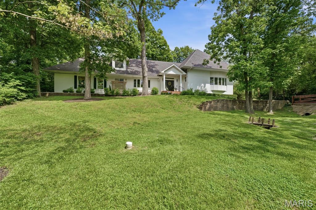 Town & Country Manor - Residential