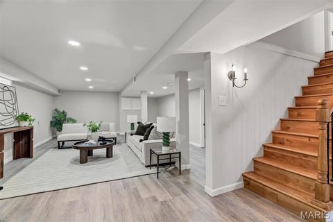 Tiny photo for 582 Brookhaven Court, Kirkwood, MO 63122 (MLS # 26007488)