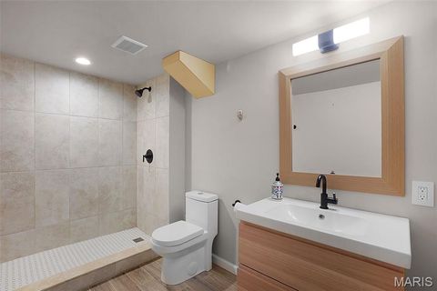 Tiny photo for 625 Claymont Drive, Ballwin, MO 63011 (MLS # 25075034)