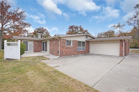 Tiny photo for 625 Claymont Drive, Ballwin, MO 63011 (MLS # 25075034)