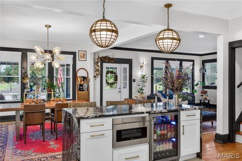 Tiny photo for 9445 Big Bend Boulevard, Webster Groves, MO 63119 (MLS # 26030578)