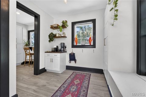 Tiny photo for 9445 Big Bend Boulevard, Webster Groves, MO 63119 (MLS # 26030578)