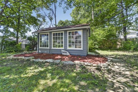 Tiny photo for 9445 Big Bend Boulevard, Webster Groves, MO 63119 (MLS # 26030578)