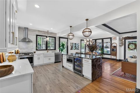 Tiny photo for 9445 Big Bend Boulevard, Webster Groves, MO 63119 (MLS # 26030578)