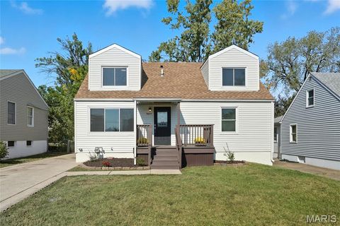 Photo of 9825 Zykan Drive, St Louis, MO 63114 (MLS # 25069767)