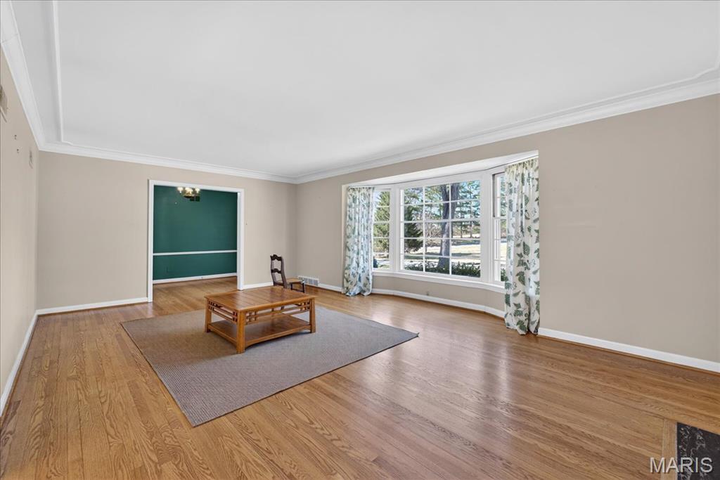 Outer Ladue Drive - Residential