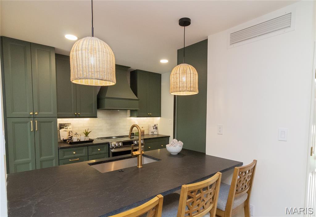 Clarkson Grove - Residential