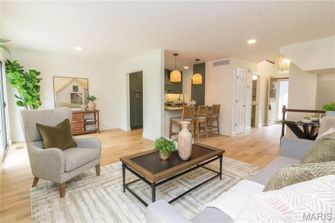 Tiny photo for 1726 Blue Oak Drive, Chesterfield, MO 63017 (MLS # 26017498)