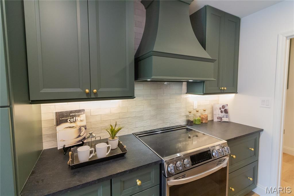 Clarkson Grove - Residential