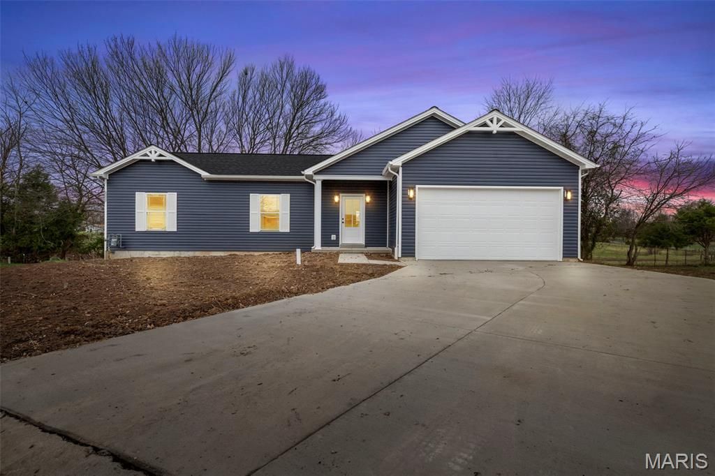 Photo of 4 Dogwood Court, Jonesburg, MO 63351 (MLS # 25080838)