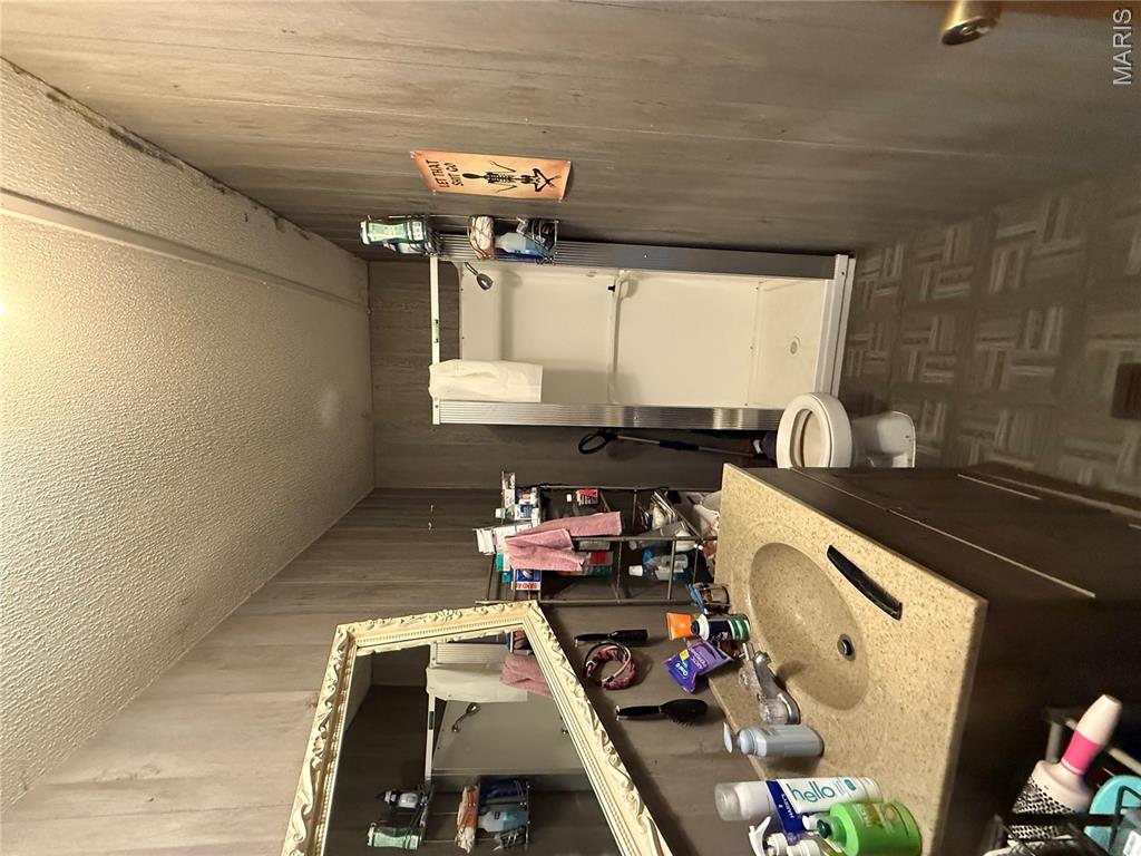 NA - Residential Income