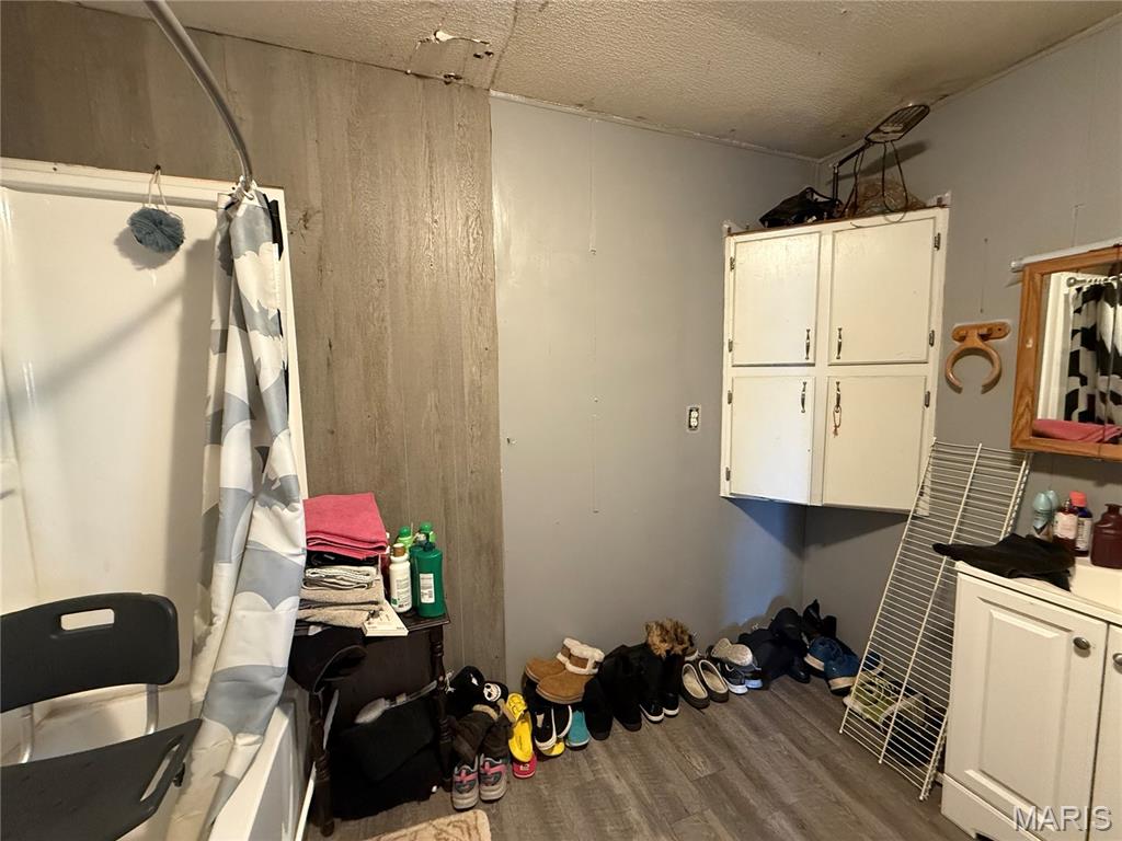 NA - Residential Income