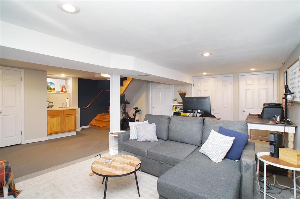 St Louis, Missouri 63116, United States, 2 Bedrooms Bedrooms, ,1 BathroomBathrooms,Residential,Active,134928
