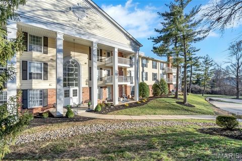 Tiny photo for 1530 Bedford Forge Court #14, Chesterfield, MO 63017 (MLS # 26009986)