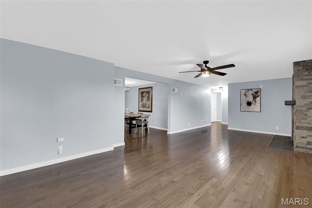 1336 Pond Road