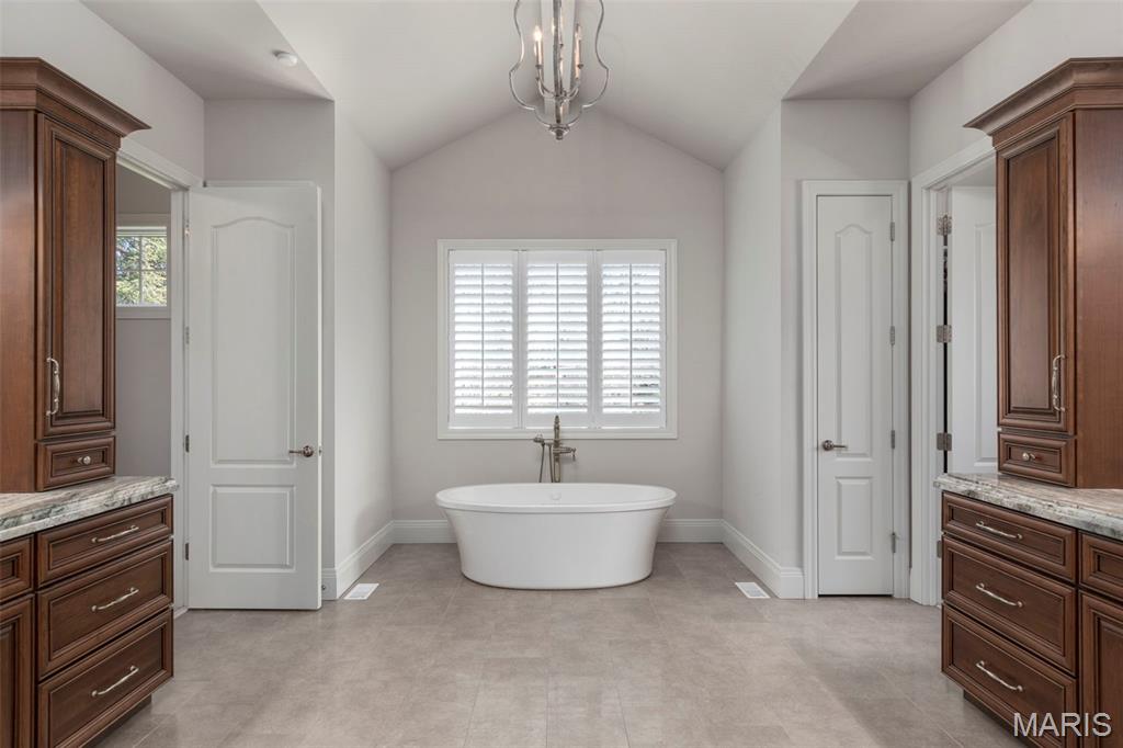 Courtyard At Kehrs Mill The - Residential