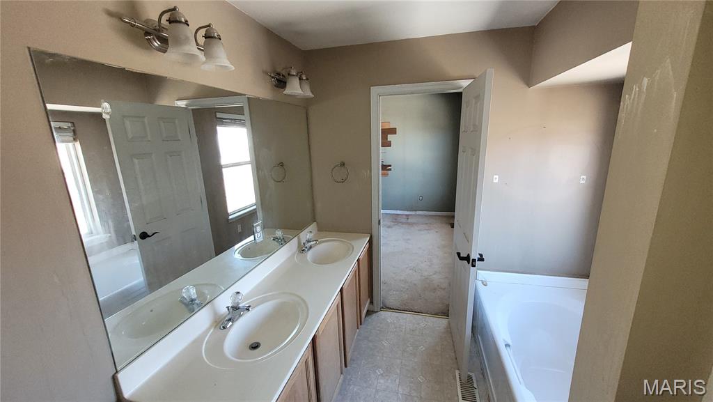 Eagles Bluff - Residential