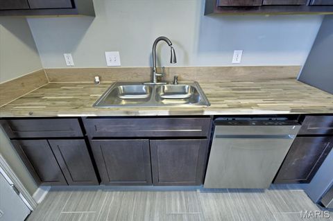 Tiny photo for 5615 Lansdowne Avenue, St Louis, MO 63109 (MLS # 25079747)