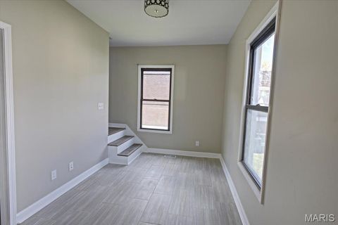 Tiny photo for 5615 Lansdowne Avenue, St Louis, MO 63109 (MLS # 25079747)