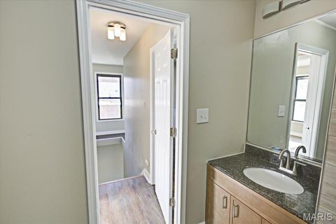 Tiny photo for 5615 Lansdowne Avenue, St Louis, MO 63109 (MLS # 25079747)