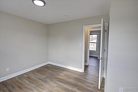 Tiny photo for 5615 Lansdowne Avenue, St Louis, MO 63109 (MLS # 25079747)