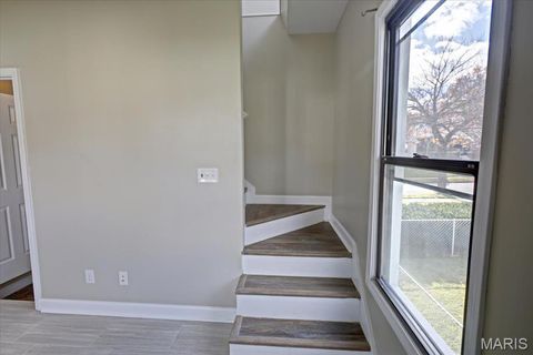Tiny photo for 5615 Lansdowne Avenue, St Louis, MO 63109 (MLS # 25079747)
