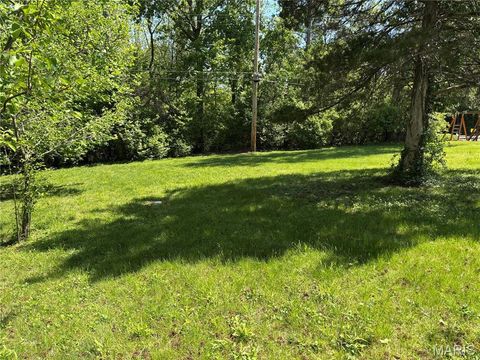 Tiny photo for 908 Woodshire Lane + Lot A Ln, Creve Coeur, MO 63141 (MLS # 26022887)