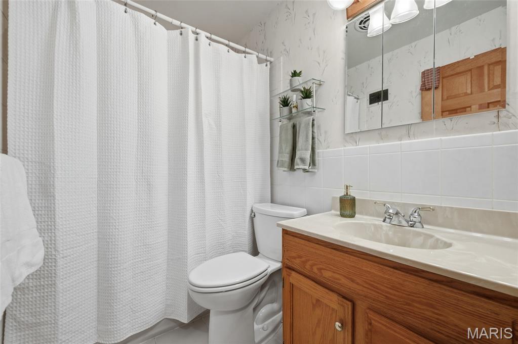 Kenstan Manor 1 - Residential