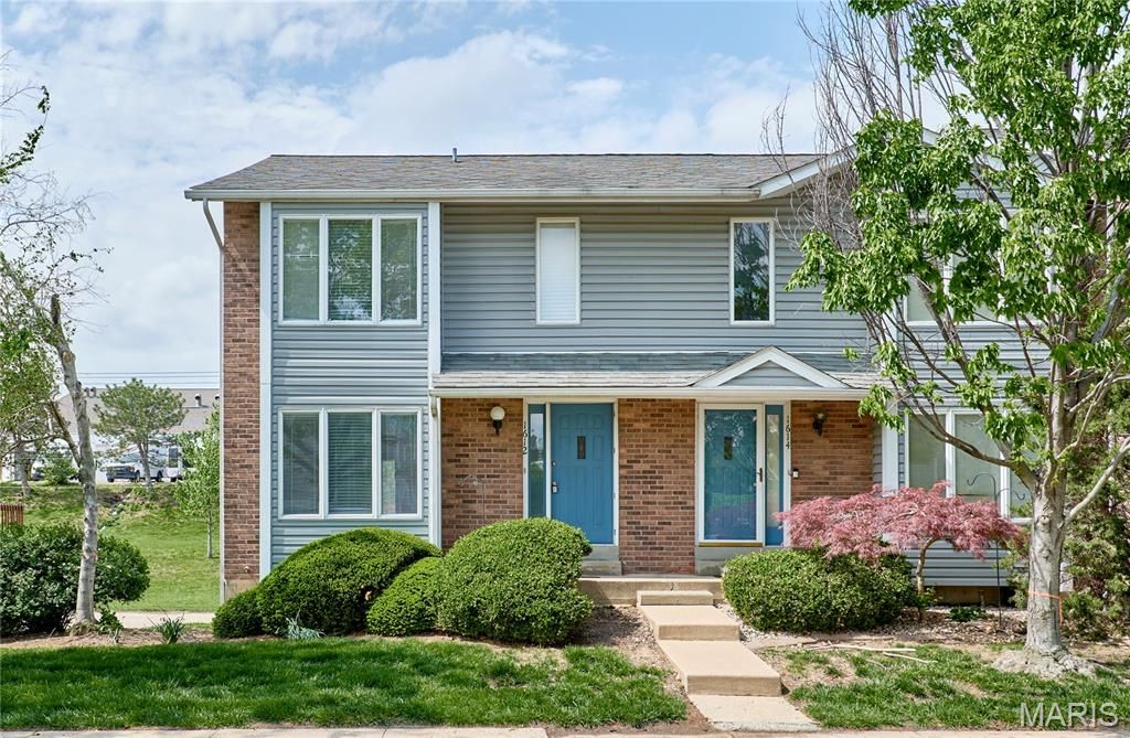 Photo of 1612 Forest Hills Drive, St Charles, MO 63303 (MLS # 26024302)