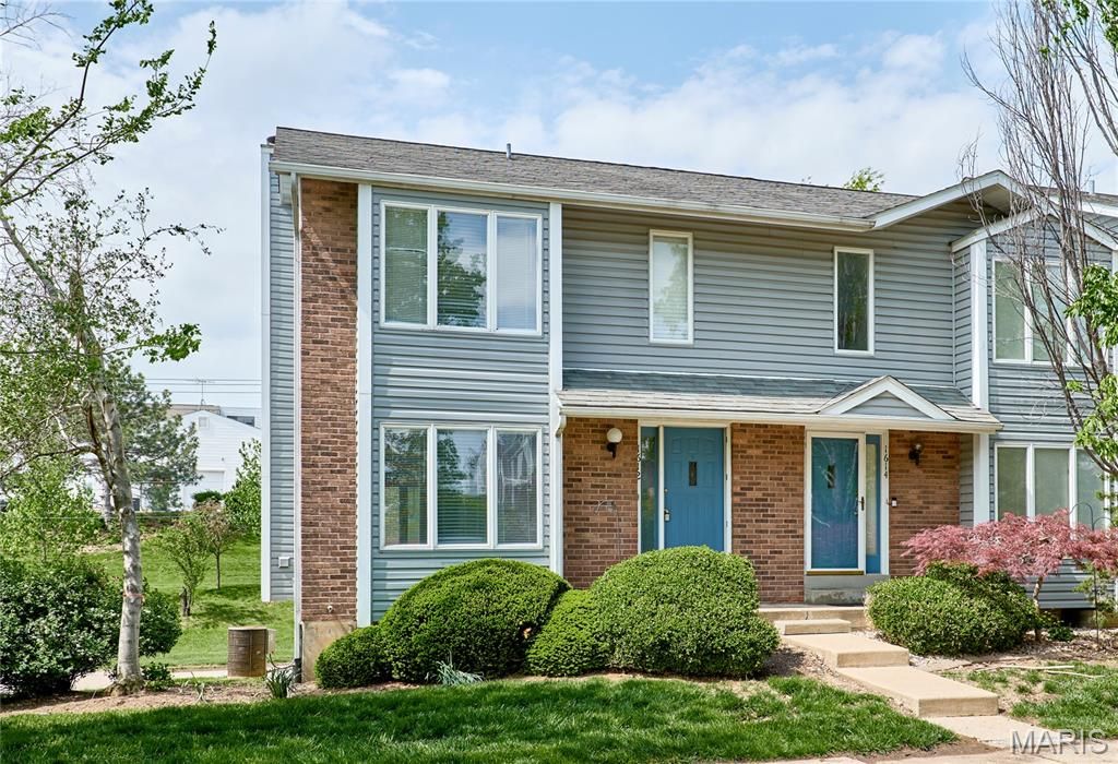 Photo of 1612 Forest Hills Drive, St Charles, MO 63303 (MLS # 26024302)