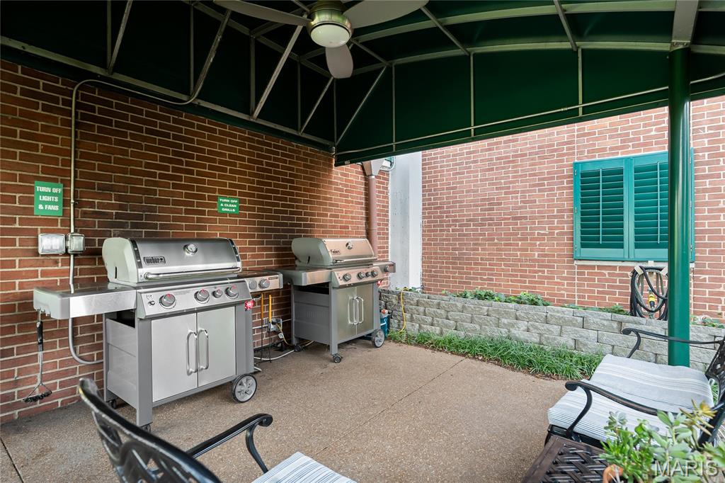 Whitehall Condo - Residential