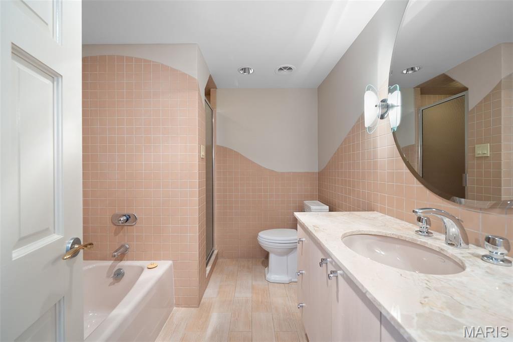 Whitehall Condo - Residential