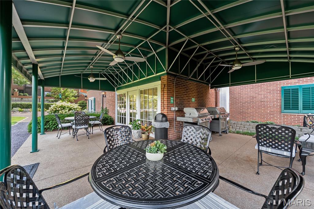 Whitehall Condo - Residential