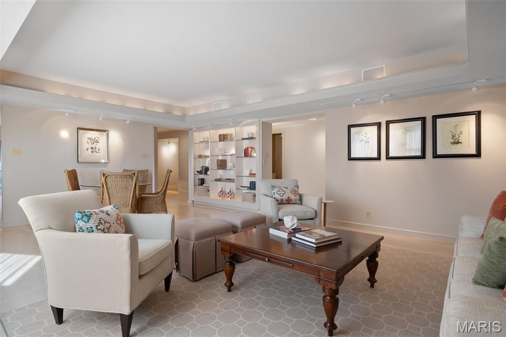 Whitehall Condo - Residential