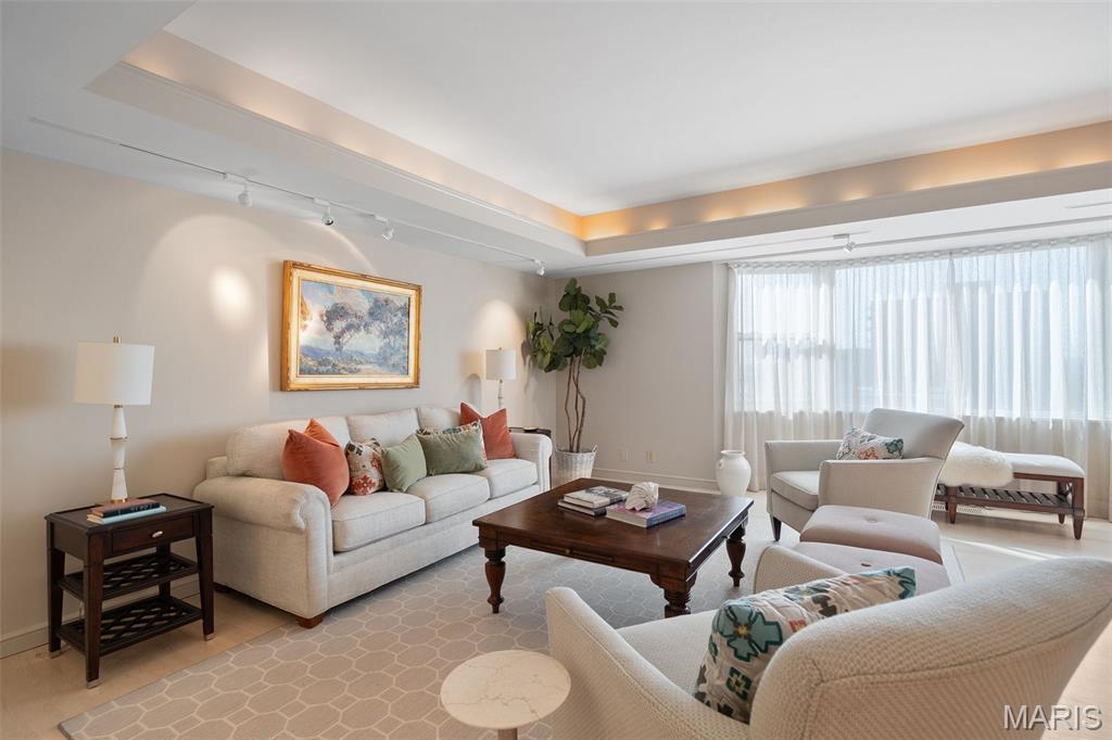 Whitehall Condo - Residential