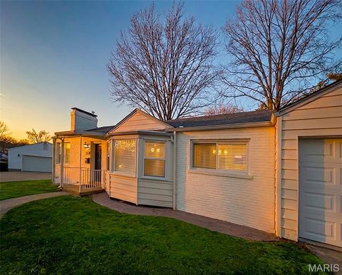 Tiny photo for 1433 Ronald Drive, Webster Groves, MO 63119 (MLS # 26011594)