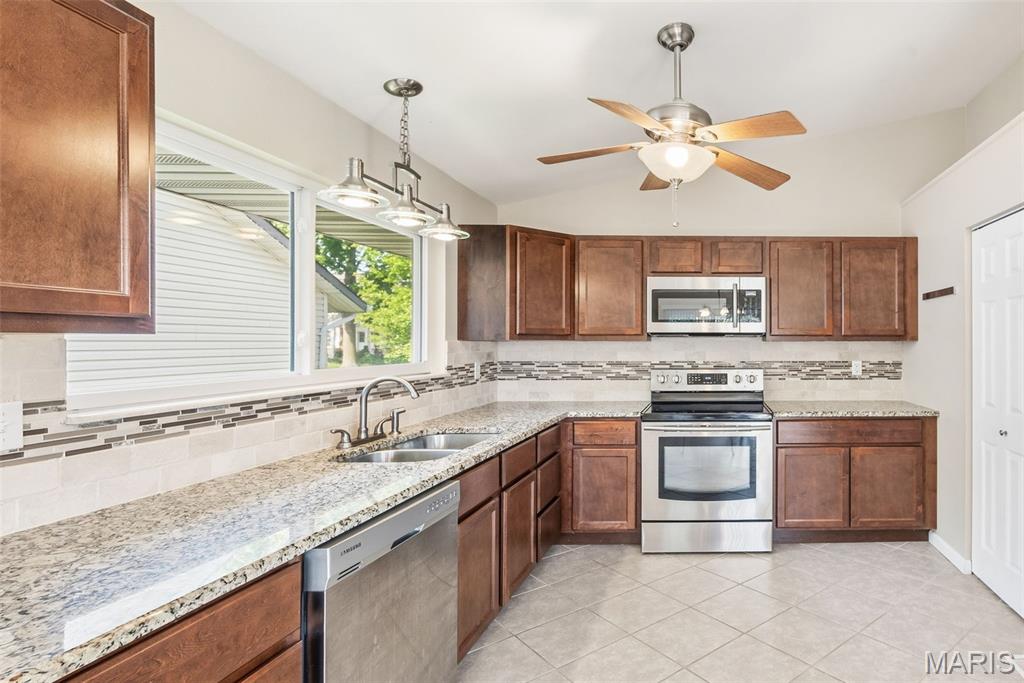 Meadowridge Hills - Residential