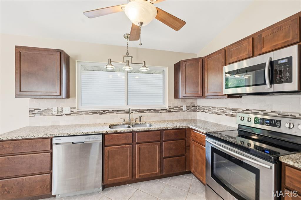 Meadowridge Hills - Residential