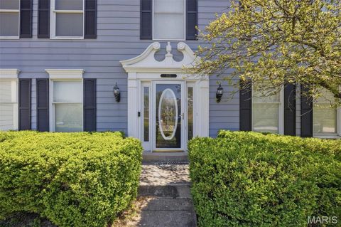 Tiny photo for 1823 York Ridge Court, Chesterfield, MO 63017 (MLS # 26020934)