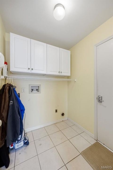 Tiny photo for 1823 York Ridge Court, Chesterfield, MO 63017 (MLS # 26020934)