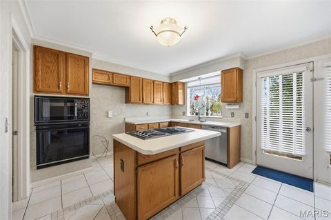 Tiny photo for 1823 York Ridge Court, Chesterfield, MO 63017 (MLS # 26020934)